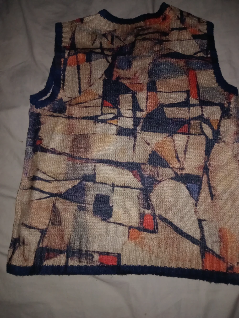 Sleeveless V-Neck Knit Sweater Vest in Beige Multi